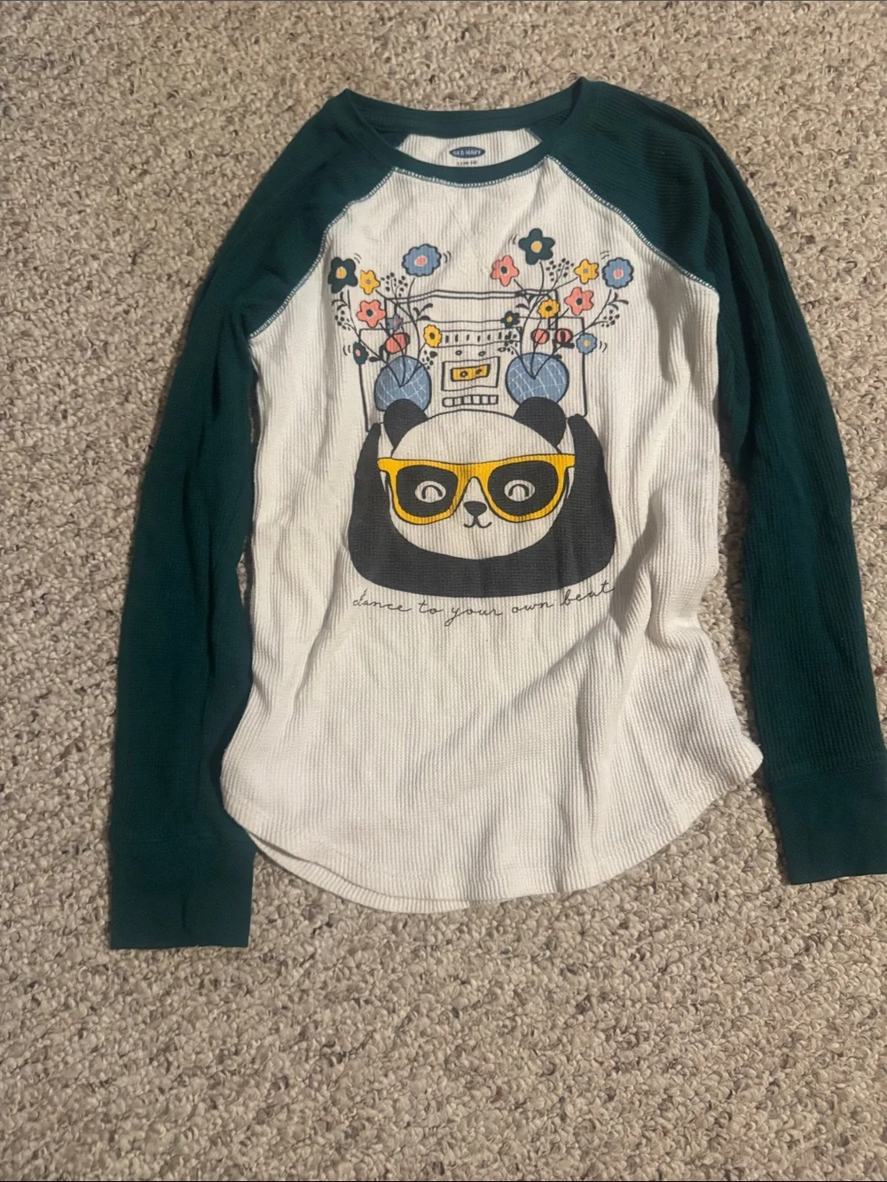Old navy Kids Long-Sleeve Graphic Tee lot